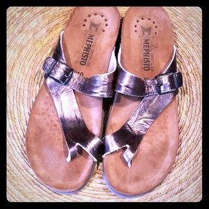 Metallic Mephisto Helen Sandals